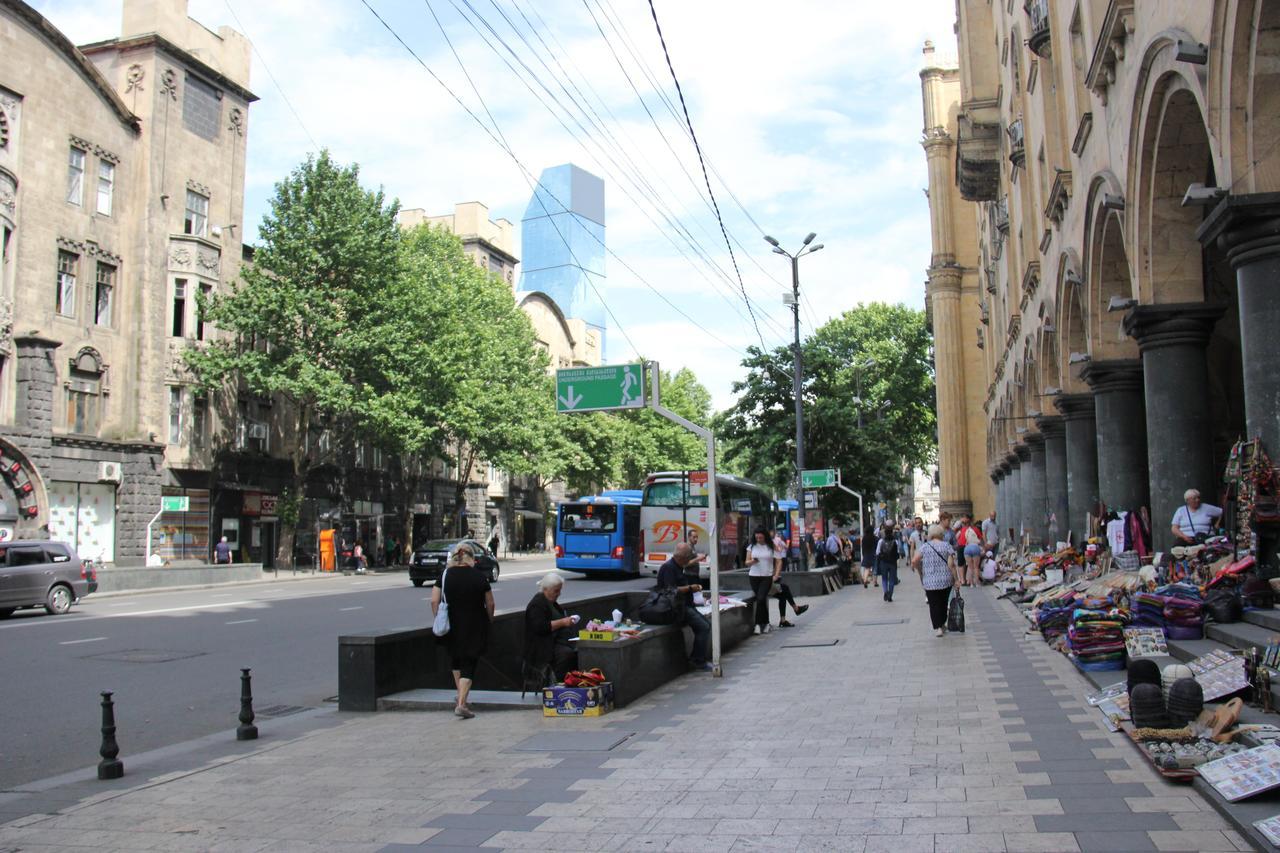 Home25 Tbilisi Bagian luar foto